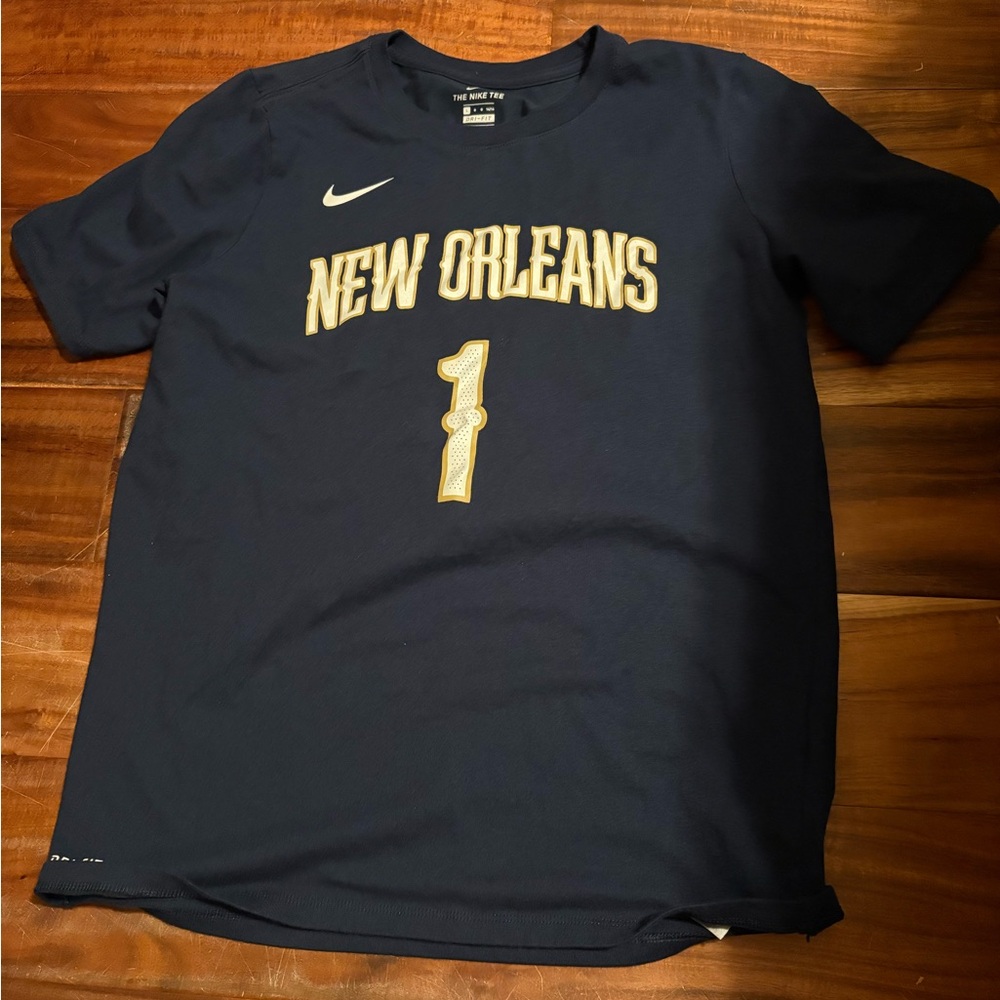 Nike NBA‎ Zion Williamson Pelicans Youth Large Dri-Fit T-Shirt k1